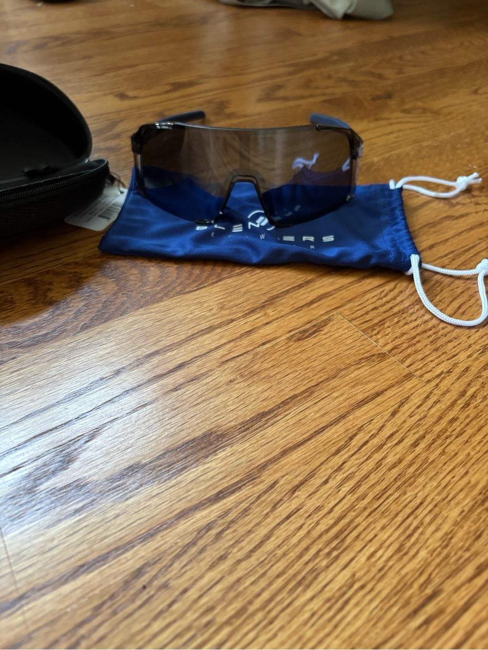 NWT Blenders Sunglasses with Case